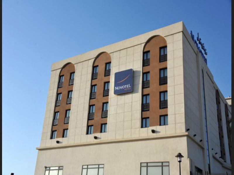Novotel Константин Екстериор снимка