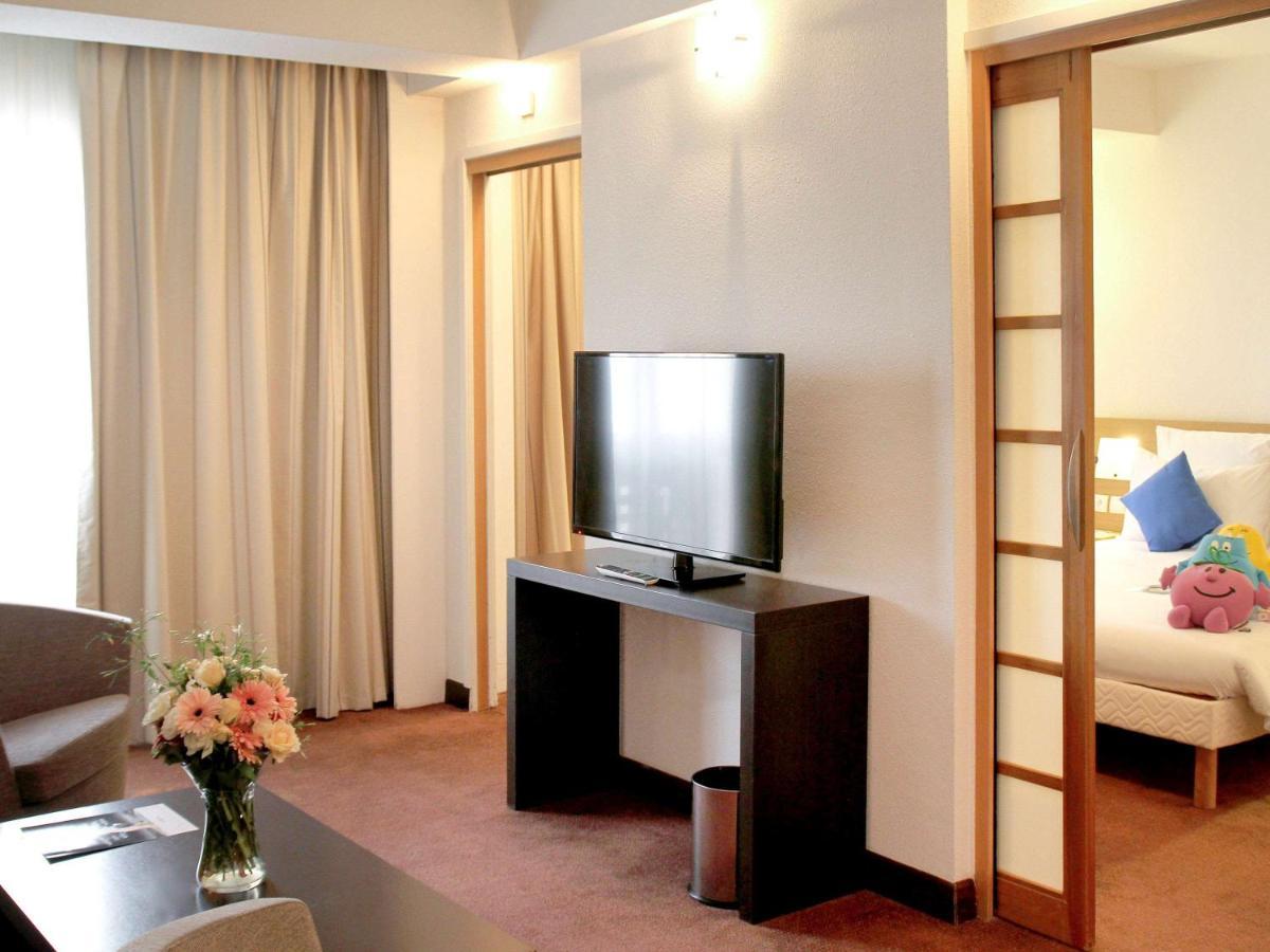 Novotel Константин Екстериор снимка