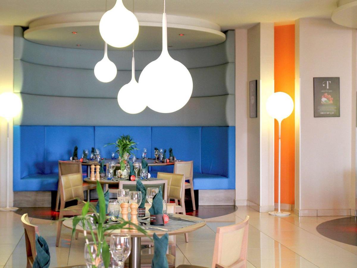 Novotel Константин Екстериор снимка